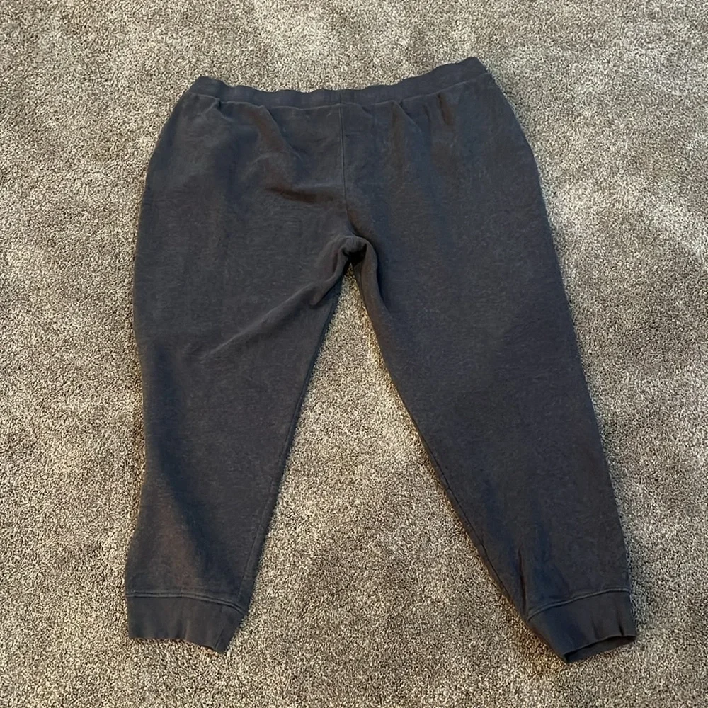 Lands End Serious sweats gray joggers. Mens size 3XL